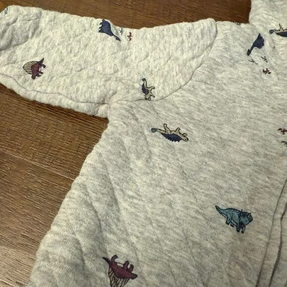 Carter’s Dino Zip Hoodie 6 Months Baby Boy Gray Quilted - Picture 2 of 5